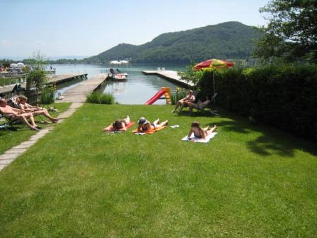 Strandpension Liane Sankt Kanzian am Klopeiner See Exterior photo